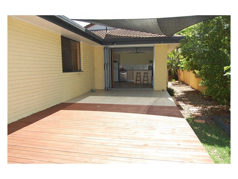 2/8 Gollan Drive, Tweed Heads NSW 2485