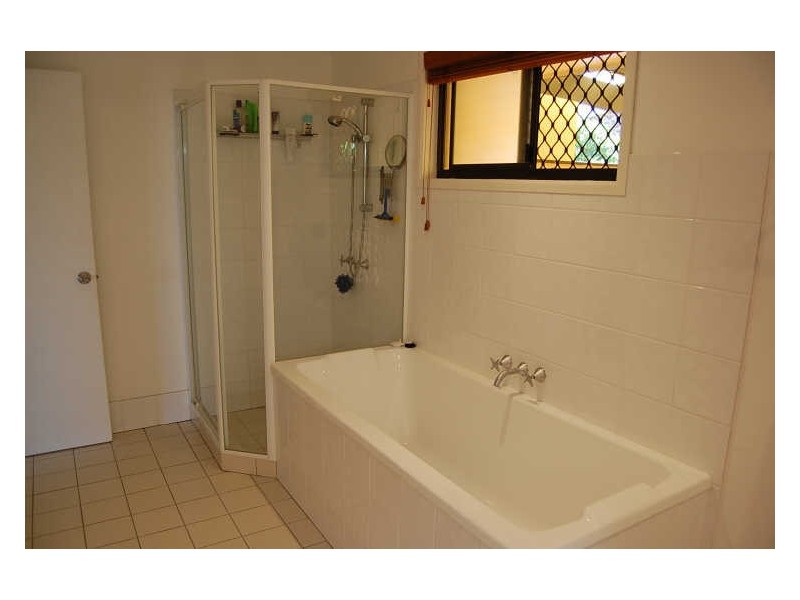 2/8 Gollan Drive, Tweed Heads NSW 2485