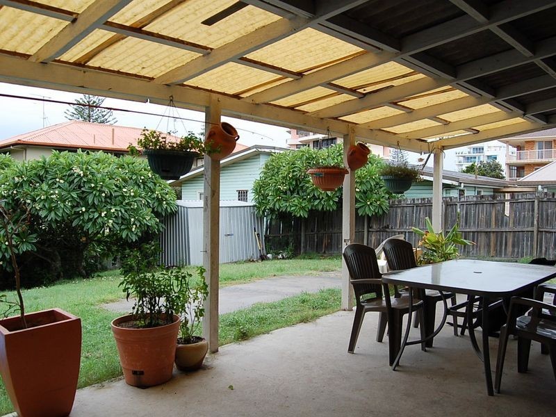 129 Golden Four Dr, Bilinga QLD 4225