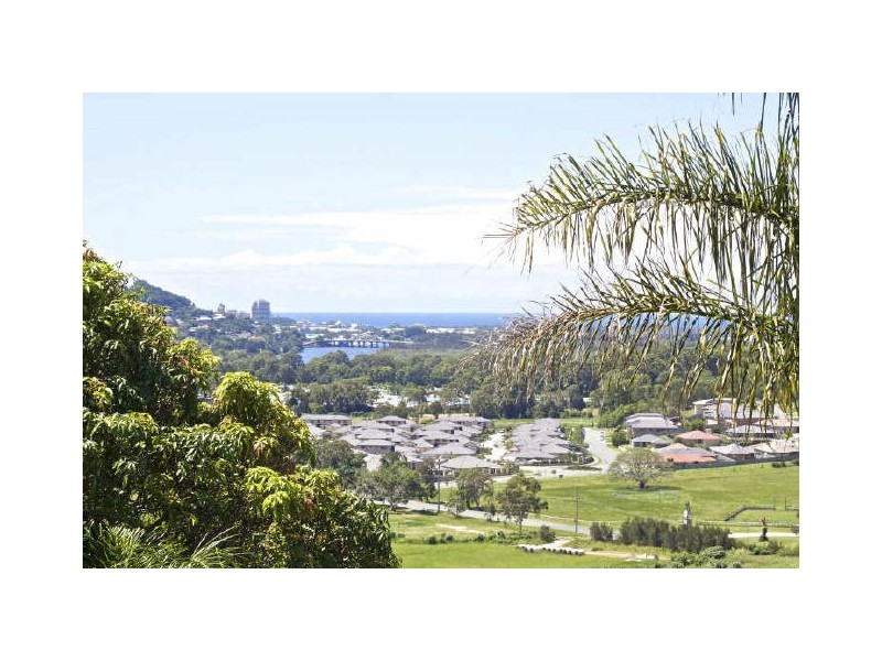 63 Hillcrest Avenue, Tweed Heads South NSW 2486