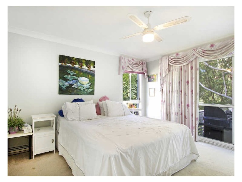 19 Kaffia Court, Elanora QLD 4221