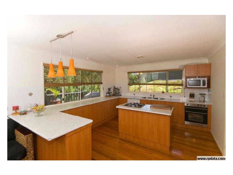 7 Forest Dr, Elanora QLD 4221