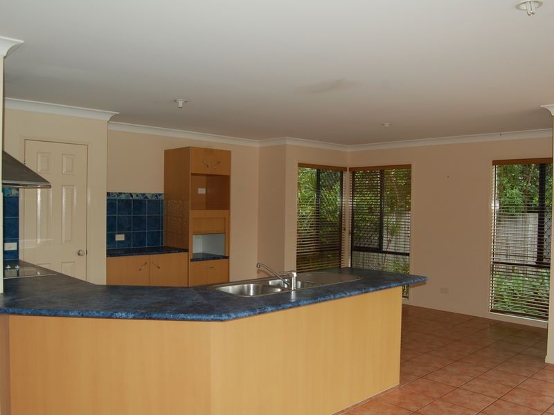 5 Cook Crescent, Tweed Heads South NSW 2486