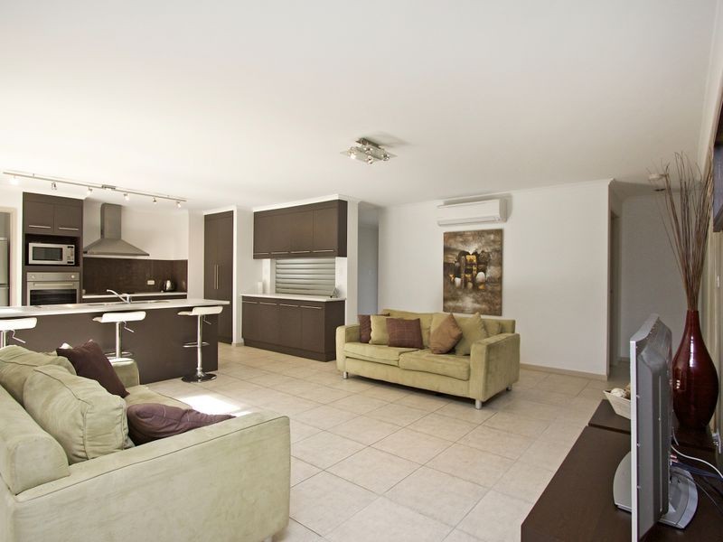 12 Traminer Court, Tweed Heads South NSW 2486