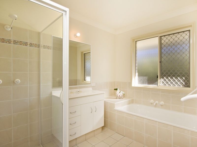 28 Rosewater Cres, Tugun QLD 4224