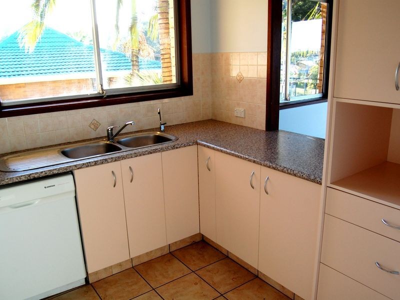 4 Mirreen Dr, Tugun QLD 4224