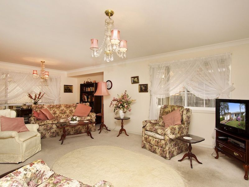 84 Glen Ayr Drive, Banora Point NSW 2486