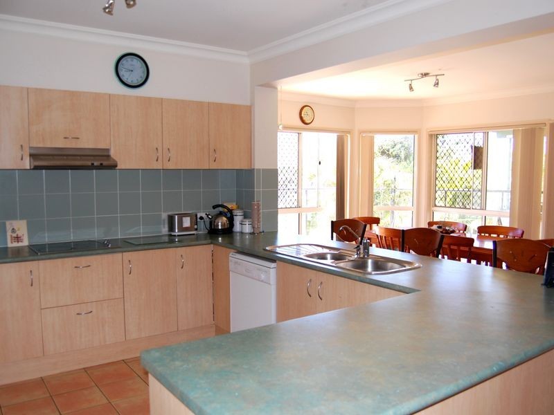 78 Lochlomond Dr, Banora Point NSW 2486