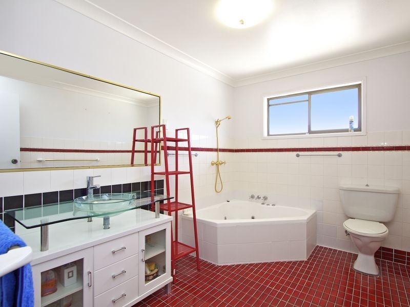 15 Shearwater Parade, Tweed Heads NSW 2485