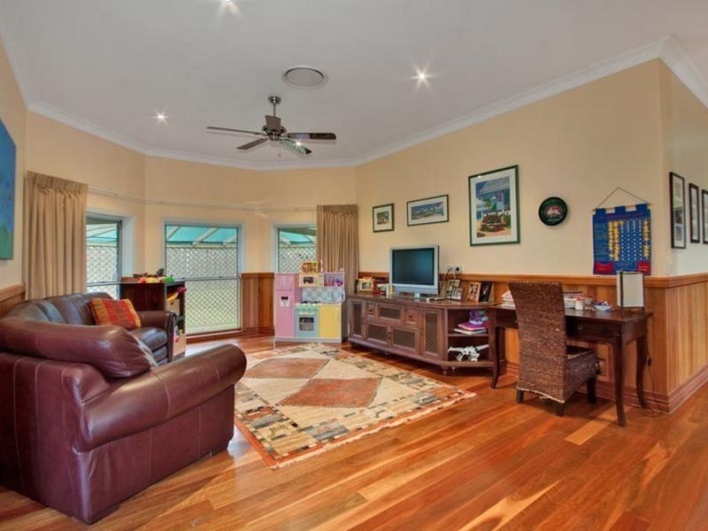 8 Glenbrae Dr, Terranora NSW 2486