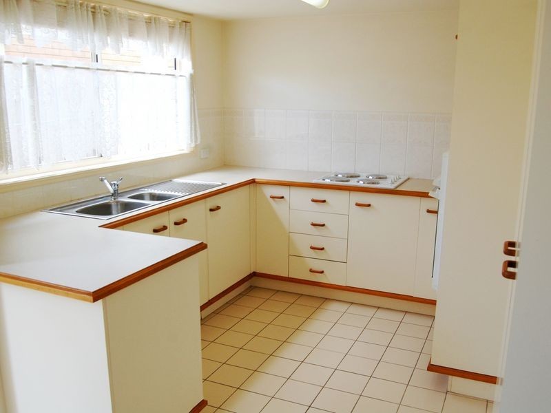 1/40 Coolangatta, Kirra QLD 4225