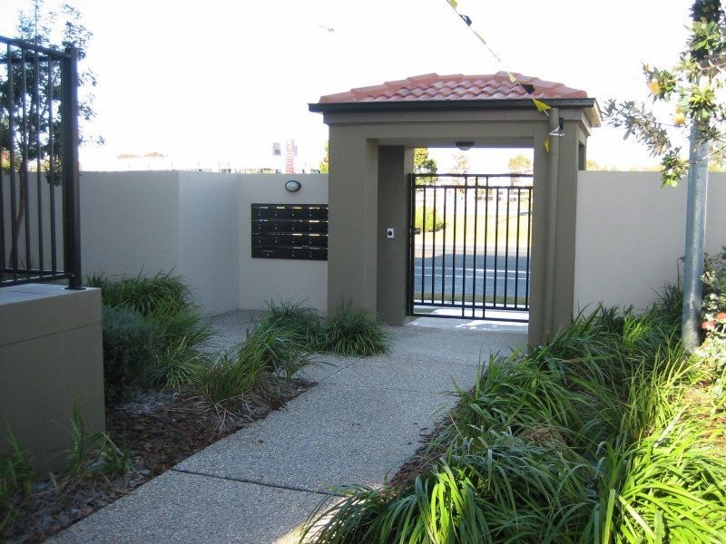 15/111 Golden Four Drive, Bilinga QLD 4225