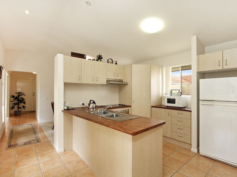 5 Rosewater Cres, Tugun QLD 4224