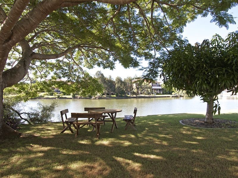 112 Jacaranda Ave, Tweed Heads West NSW 2485