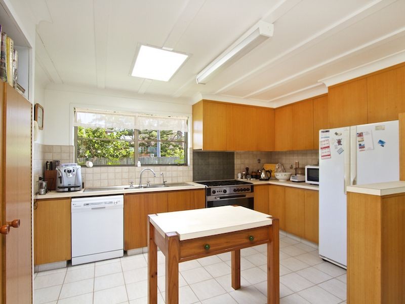 112 Jacaranda Ave, Tweed Heads West NSW 2485