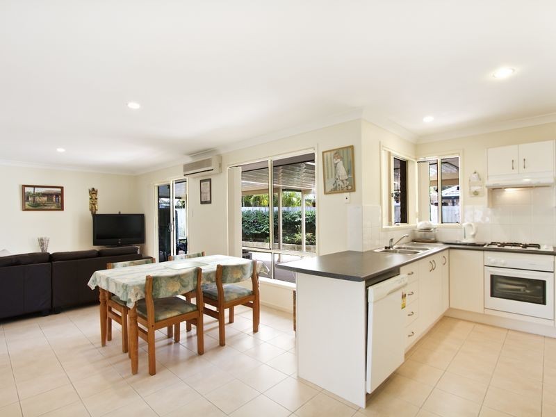 4 Russell Way, Tweed Heads South NSW 2486