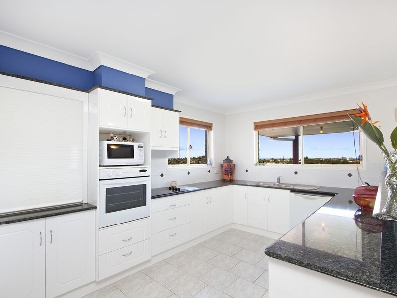 20 Tyrone Terrace, Banora Point NSW 2486