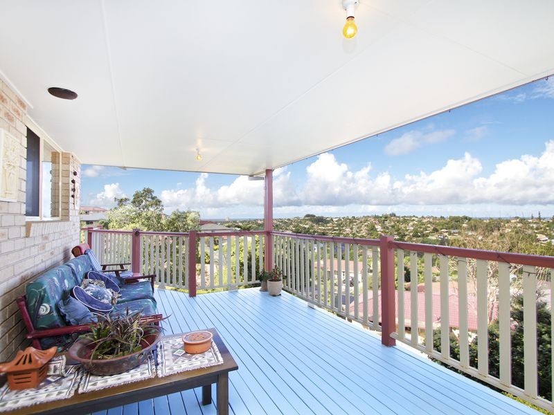 20 Tyrone Terrace, Banora Point NSW 2486