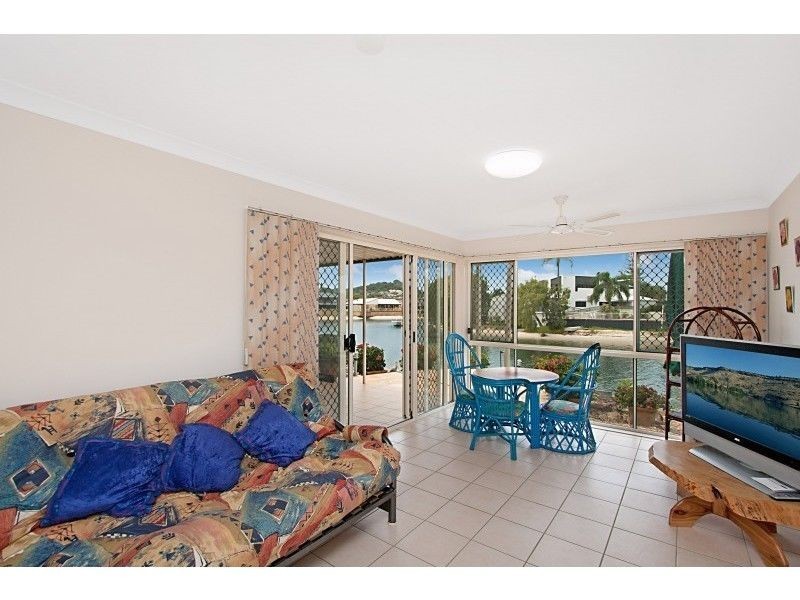 41 Shearwater Parade, Tweed Heads NSW 2485