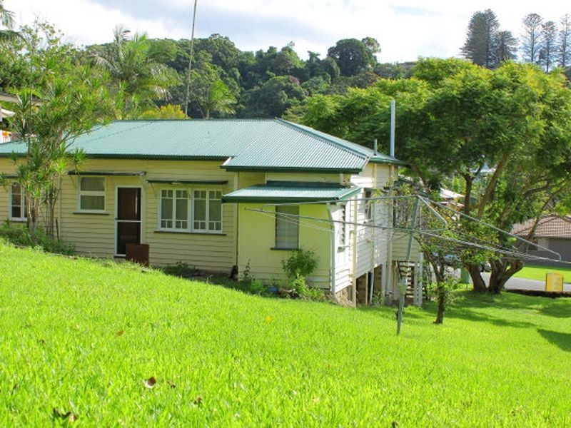 86 Dutton Street, Coolangatta QLD 4225