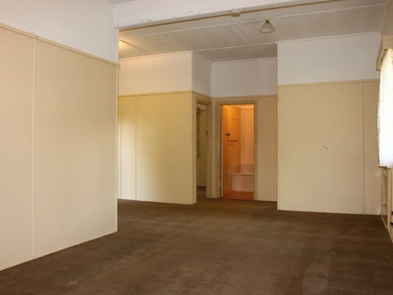 86 Dutton Street, Coolangatta QLD 4225