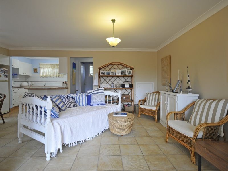 19 Sellin Place, Currumbin Waters QLD 4223