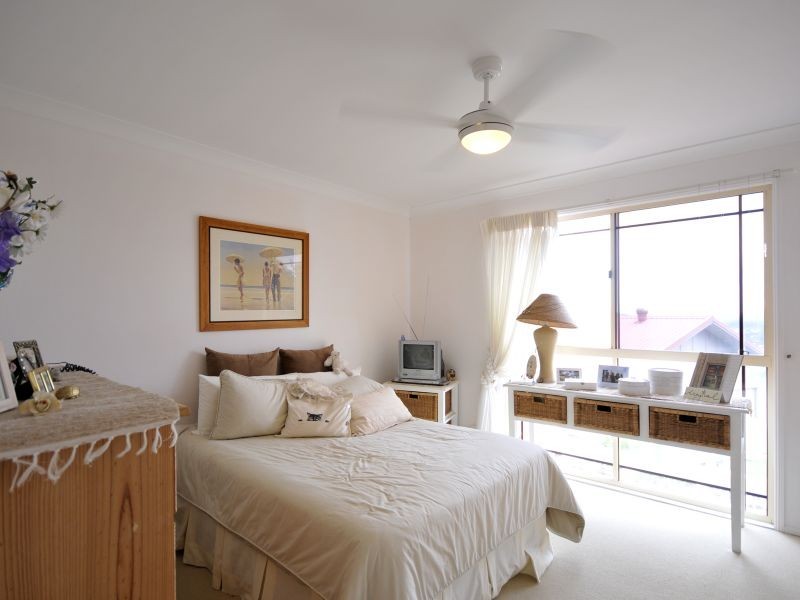 19 Sellin Place, Currumbin Waters QLD 4223