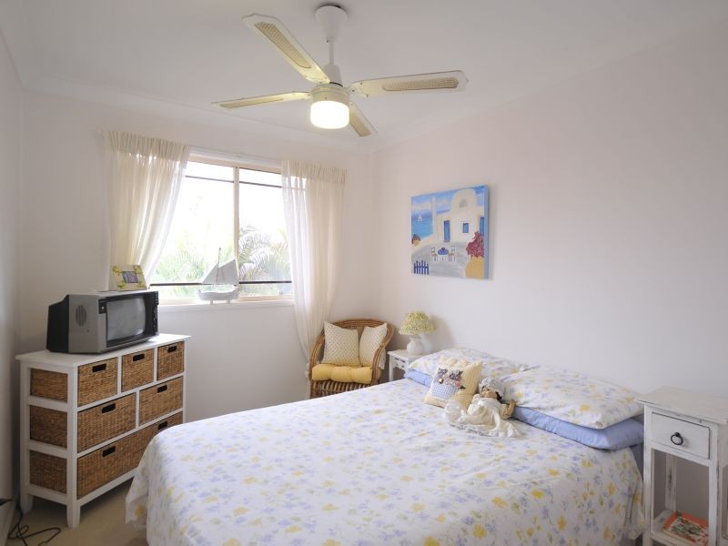 19 Sellin Place, Currumbin Waters QLD 4223