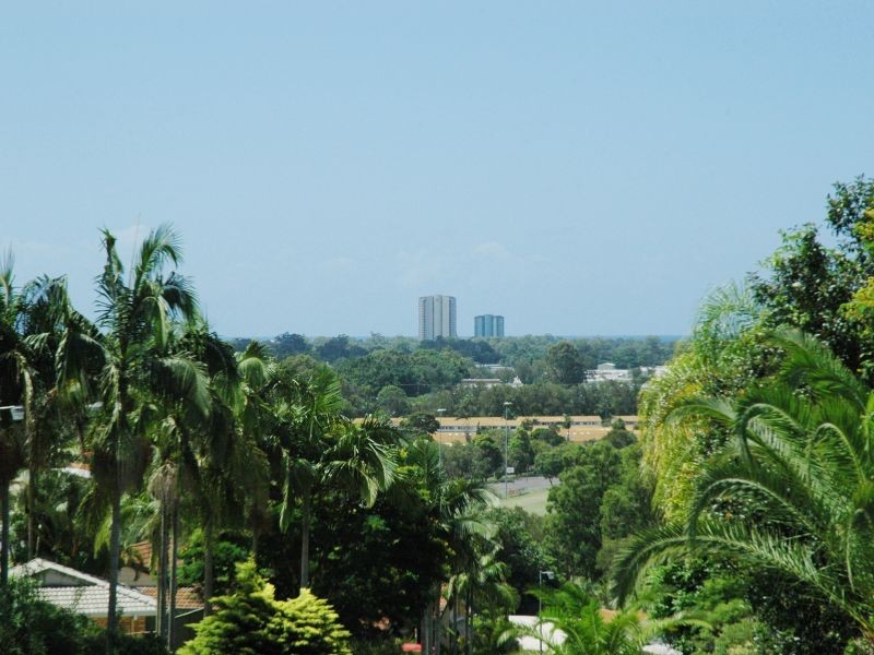 19 Sellin Place, Currumbin Waters QLD 4223