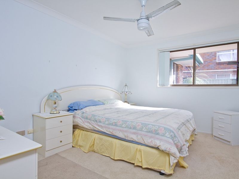 2/11 Limosa Road, Tweed Heads West NSW 2485