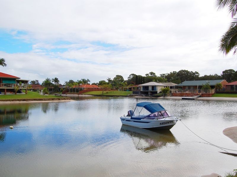 2/11 Limosa Road, Tweed Heads West NSW 2485