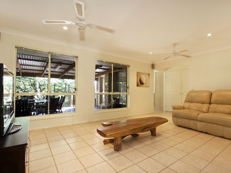 33 Curtawilla Street, Banora Point NSW 2486