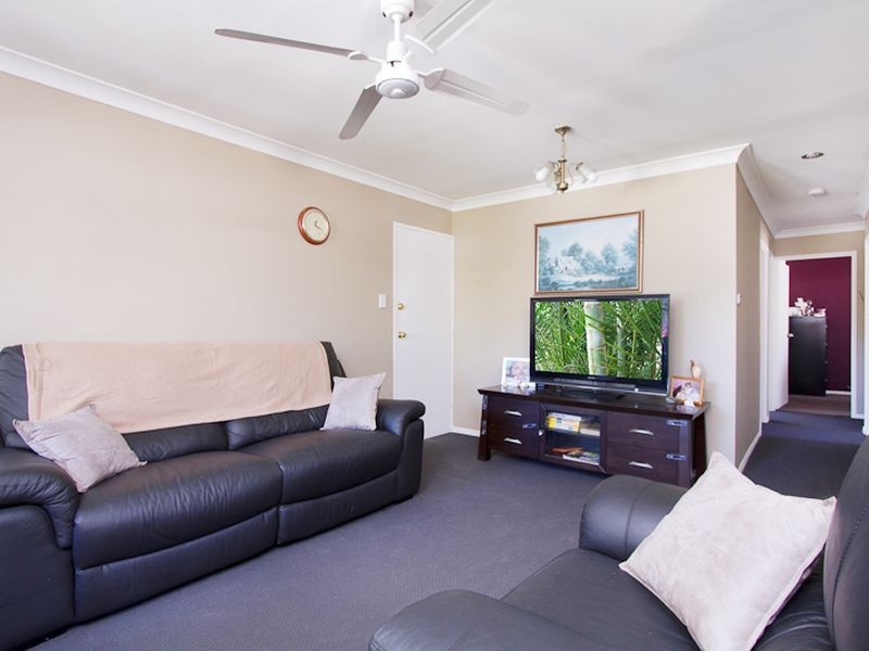 13 Honeysuckle Street, Tweed Heads West NSW 2485