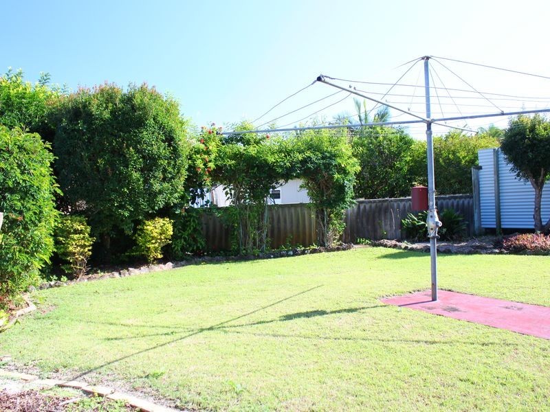 29 Appel Street, Kirra QLD 4225
