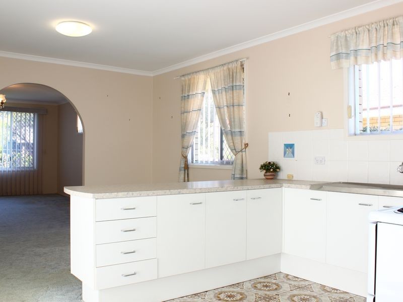 29 Appel Street, Kirra QLD 4225