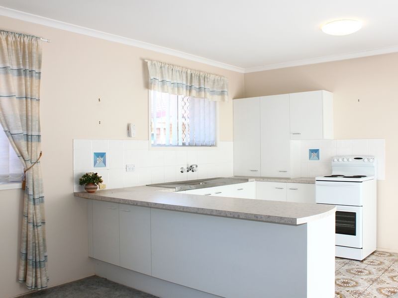 29 Appel Street, Kirra QLD 4225