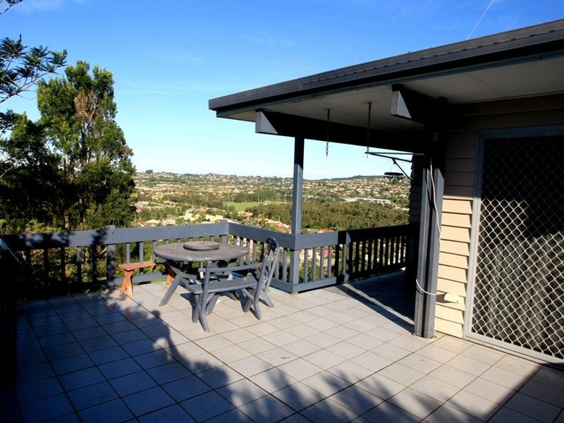 37 Seaview Street, Tweed Heads South NSW 2486