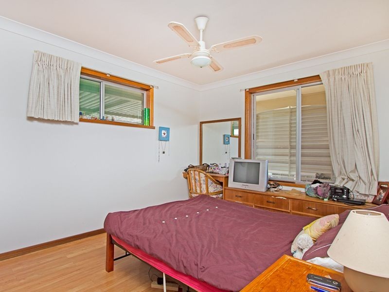 Palm Beach QLD 4221