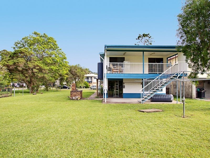 4 Gray Street, Tumbulgum NSW 2490