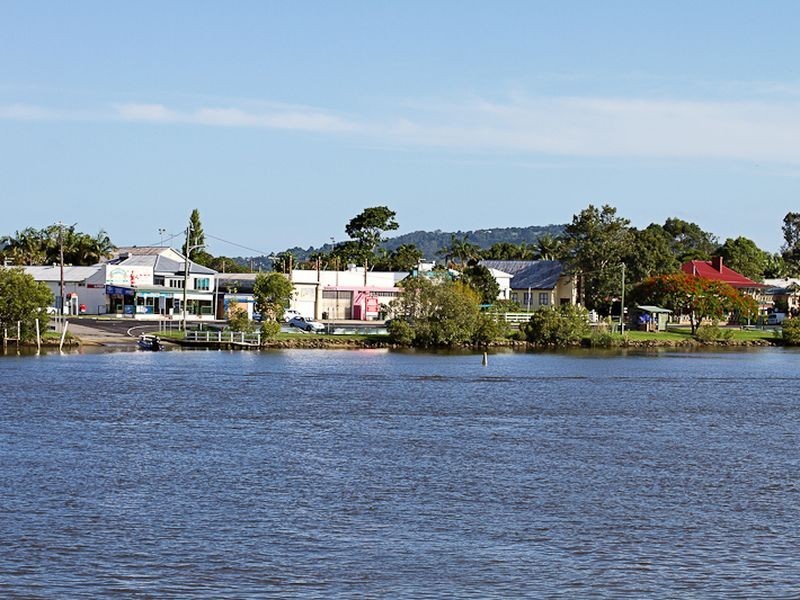 4 Gray Street, Tumbulgum NSW 2490