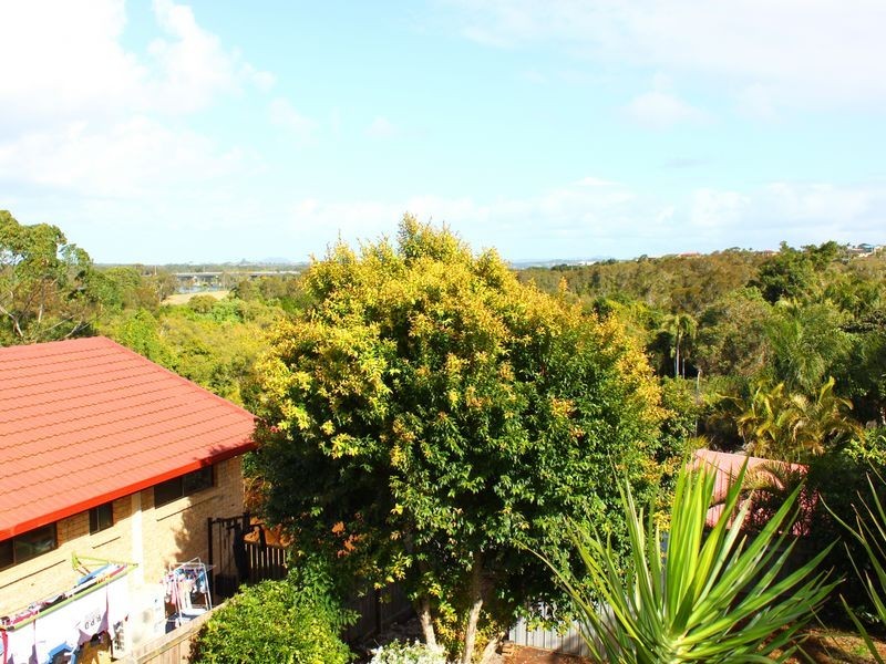66 Oyster Point Road, Banora Point NSW 2486