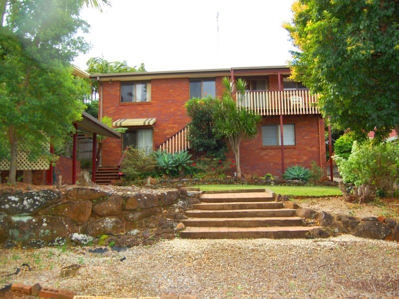 66 Oyster Point Road, Banora Point NSW 2486