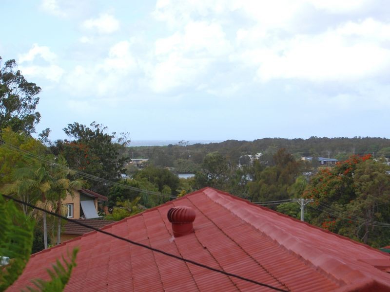 66 Oyster Point Road, Banora Point NSW 2486