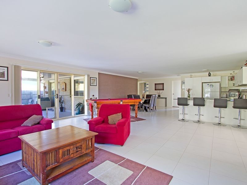 8 Firetail Court, Tweed Heads South NSW 2486