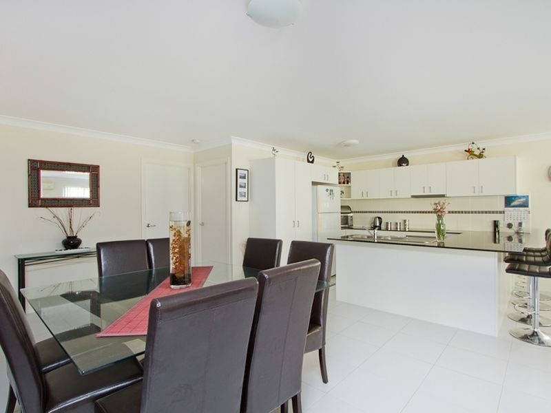 8 Firetail Court, Tweed Heads South NSW 2486