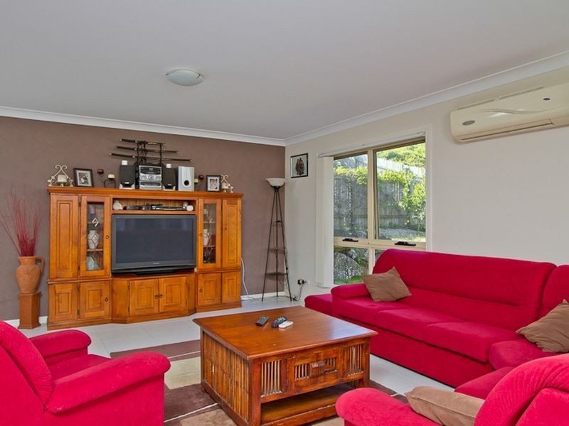 8 Firetail Court, Tweed Heads South NSW 2486