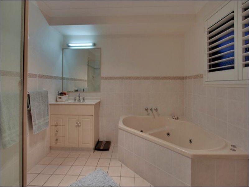 37 Franklin Street, Banora Point NSW 2486