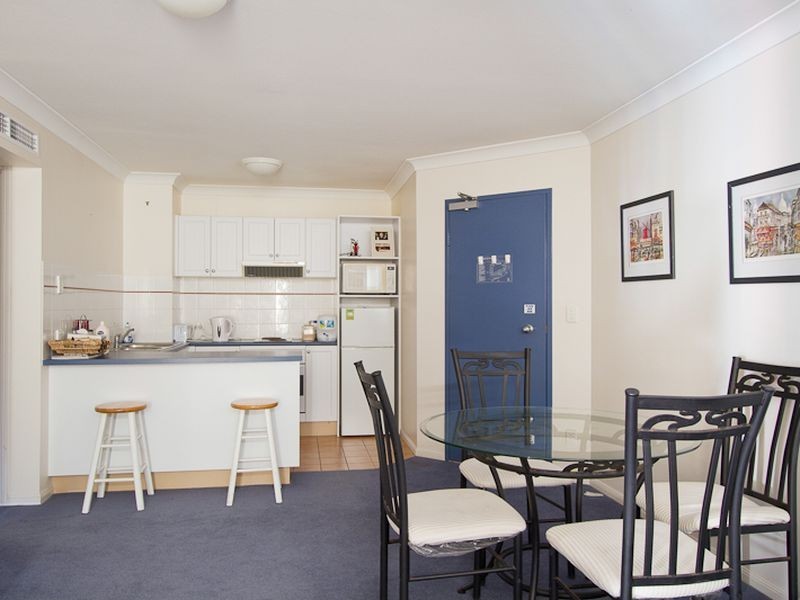 242-262/99 Griffith Street ‘Calypso’, Coolangatta QLD 4225