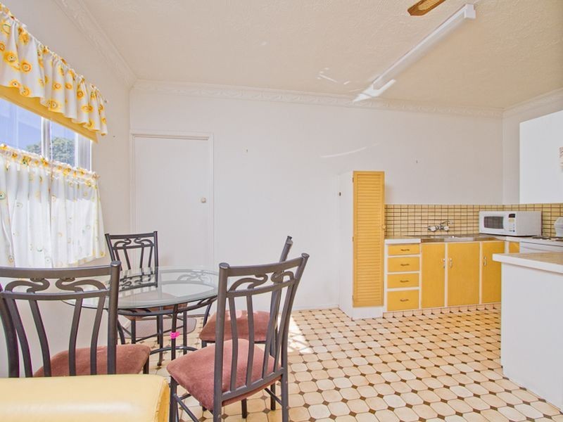 6 Megan Street, Tweed Heads South NSW 2486