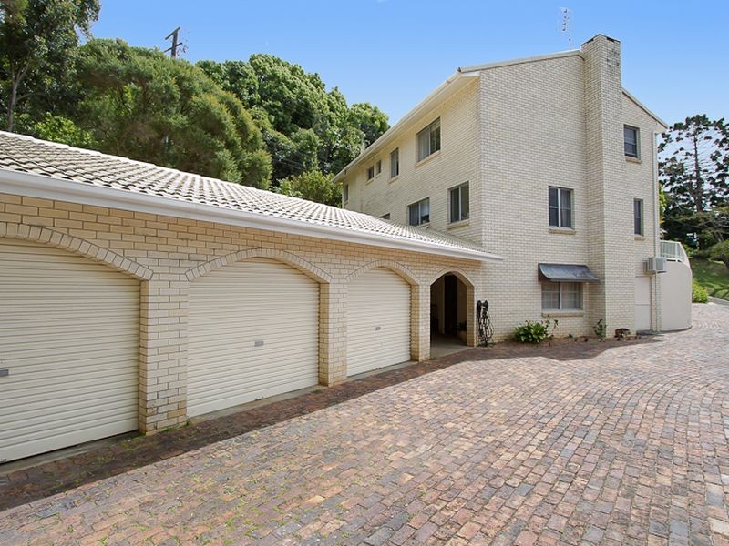 28 Ballow Street, Coolangatta QLD 4225